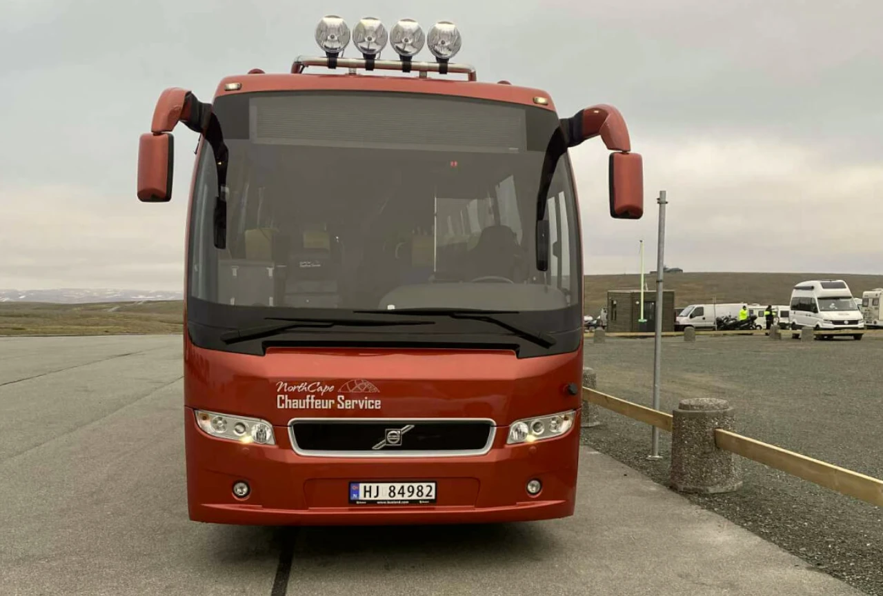 North Cape Chauffeur Services Bus